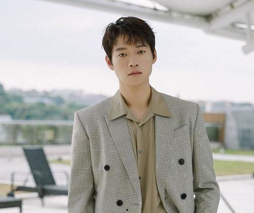 刘雨昕吃瓜娱乐圈,瓜田李下，娱乐圈的清新“吃瓜”达人